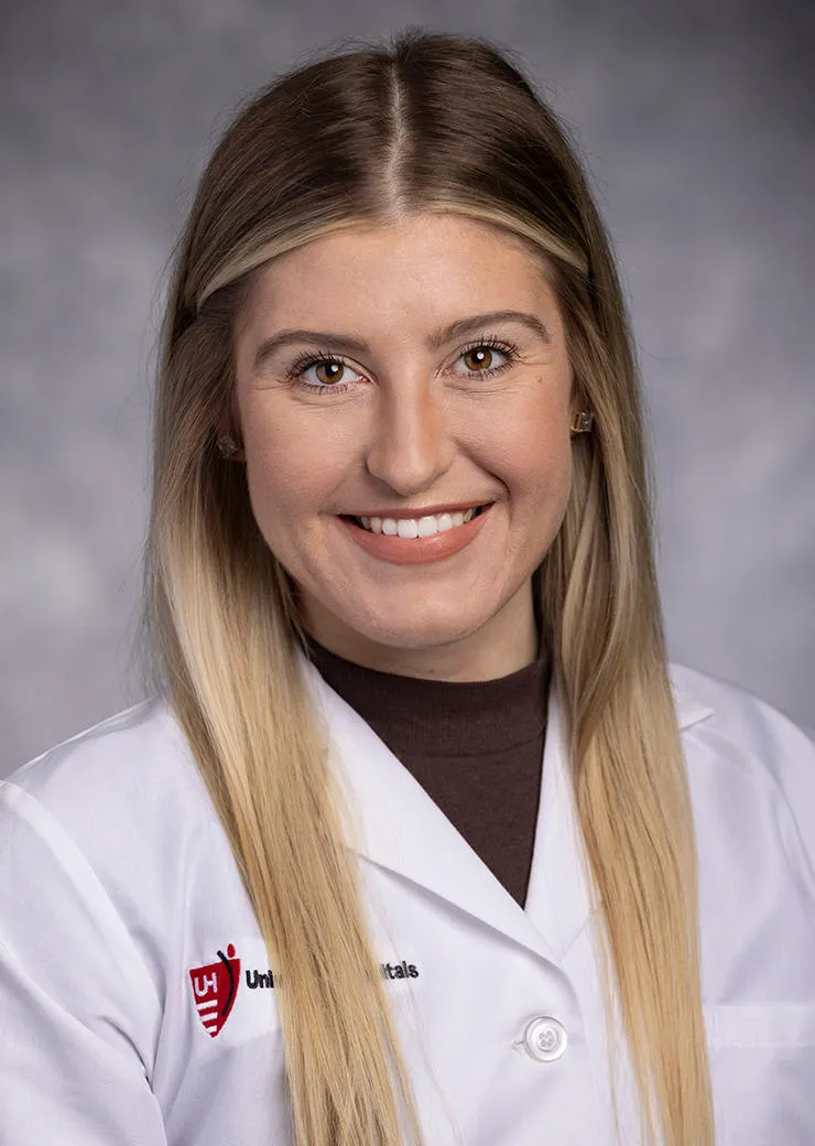 Dr. Meredith Reinhard - Madison, OH - Internal Medicine