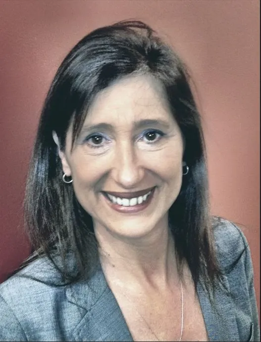 Dr. Esperanca Moniz