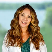 Dr. Julie Carroll - Cranston, RI - Family Medicine