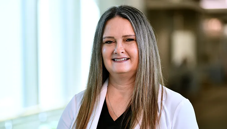Dr. Misty Dawn Vyhlidal - Galena, KS - Orthopedic Surgery, General Orthopedics, General Surgeon
