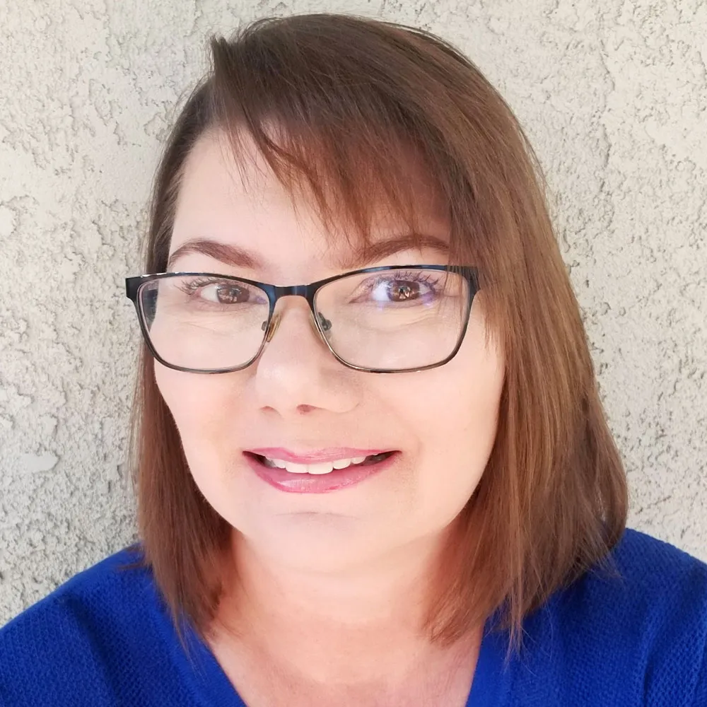 Karyn Galindo - Long Beach, CA - Mental Health Counseling
