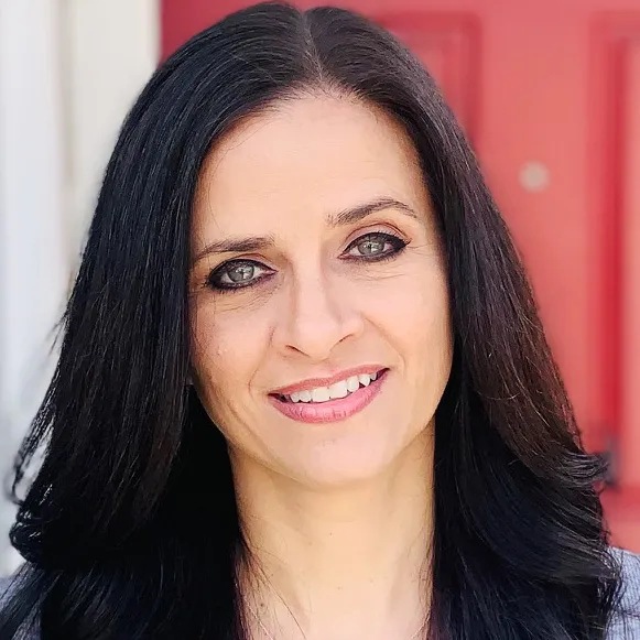 Jenny Florez - Long Beach, CA - Mental Health Counseling