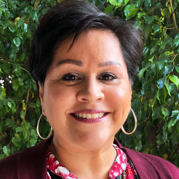 Areli Valenzuela - Long Beach, CA - Mental Health Counseling