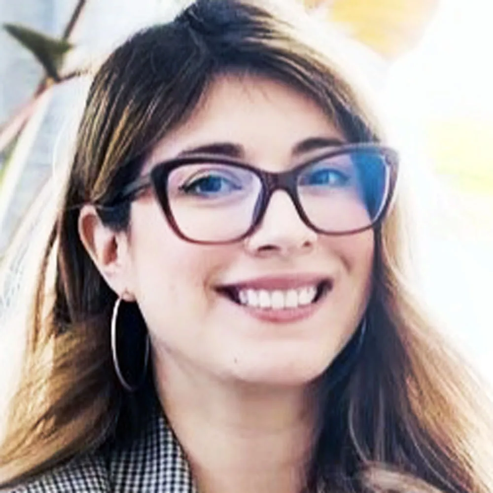 Alejandra Martinez - Hermosa Beach, CA - Mental Health Counseling