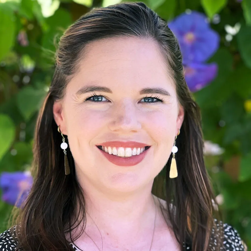 Alyson Sandoval - Hermosa Beach, CA - Mental Health Counseling