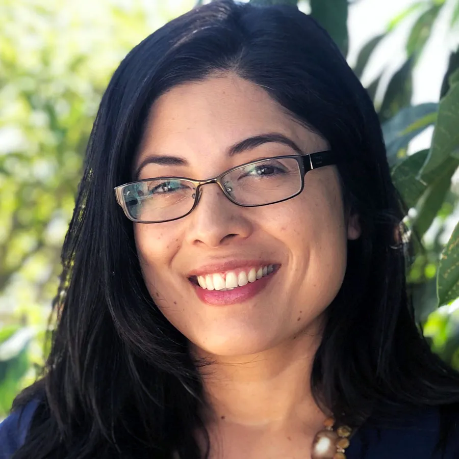 Liv Sandoval - Hermosa Beach, CA - Mental Health Counseling