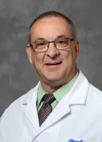 Dr. Dominic A Cusumano, MD - Warren, MI - Internal Medicine