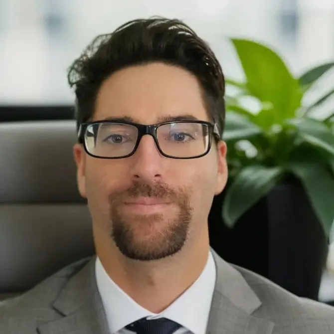 Jeffrey Thoelen, LCSW