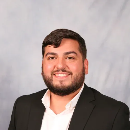 Dr. Jonathan Daniel Figueroa - Williamsburg, VA - Dentistry