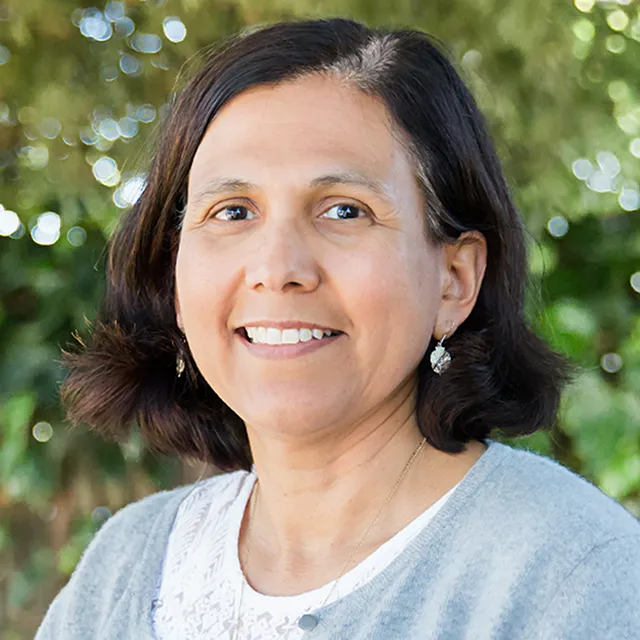 Dr. Lydia Tinajero-Deck, MD - Oakland, CA - Pediatrics, Internist/pediatrician