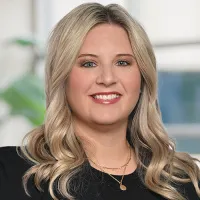 Laura Redenius, FNP-BC - Bourbonnais, IL - Nurse Practitioner