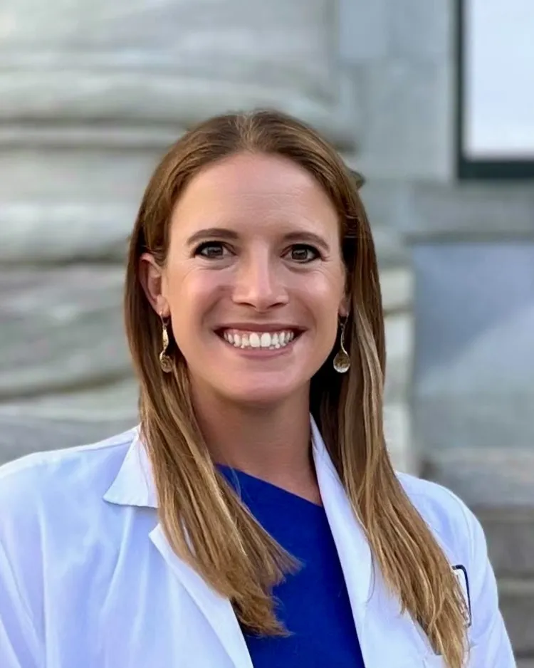 Dr. Alicia H. Muratore - Raleigh, NC - Gastroenterology, Gastroenterologist