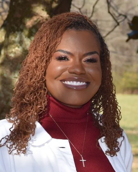 Dr. Jessica V. Watts - Lumberton, NC - Internal Medicine, Family Medicine