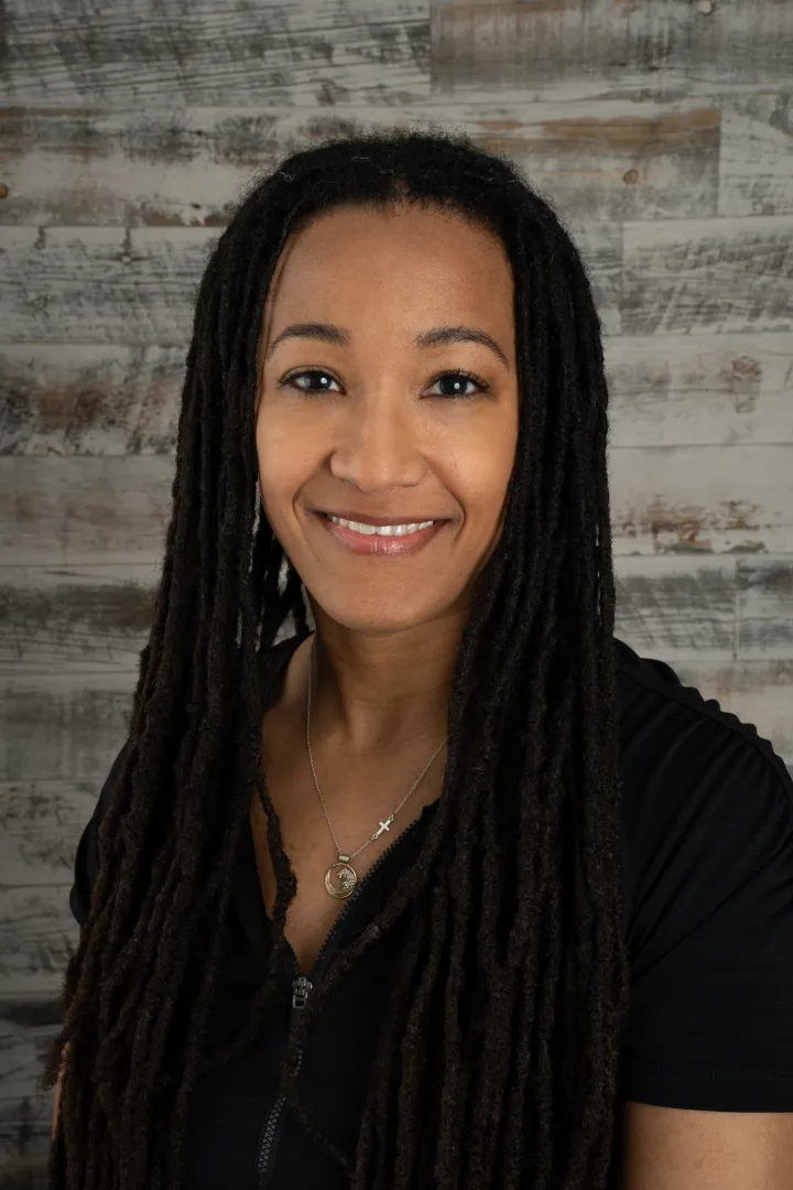 Dr. Chrisitan Elysse Wells - Austin, TX - Physical Therapy, Massage Therapy, Sport Medicine Specialist