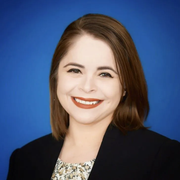 Dr. Maria Macias Lopez, MD - Riverside, CA - Family Medicine