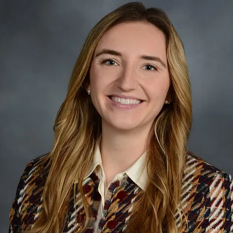 Lauren E Webb, PhD