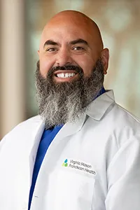 Dr. Gabriel Saez, DO, RESIDENT - Tacoma, WA - Family Medicine, Internal Medicine