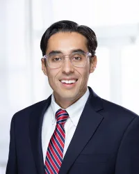 Dr Felipe M Echeverria Gutierrez, MD - Marshfield, WI - Internal Medicine