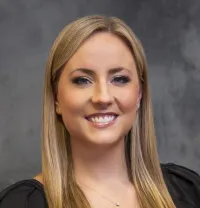 Dr. Stephanie Simms, APNP, DNP - New Berlin, WI - Internal Medicine