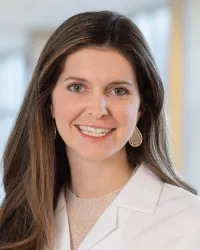 Dr. Lauren M Gigliotti, DO - Wellington, OH - Internal Medicine