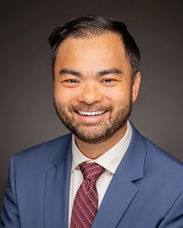 Dr. Peter James Flores, MD - Bellevue, WA - Internal Medicine