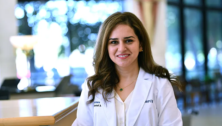 Dr. Nashmia Khan - Fort Smith, AR - Internal Medicine
