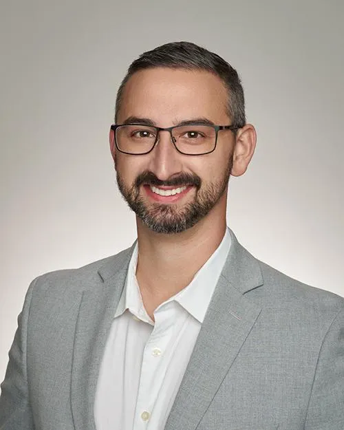 Dr. Kyle Patrick Robles - Spokane, WA - Internal Medicine