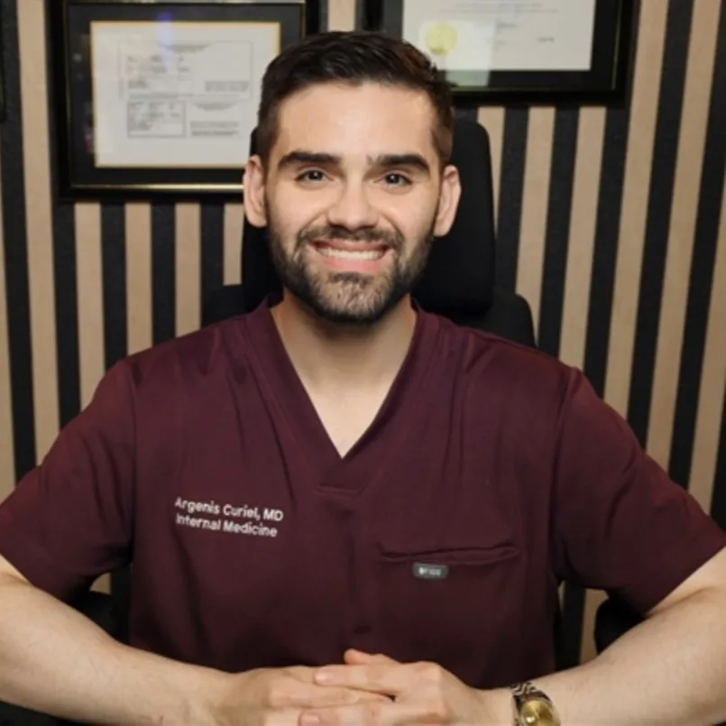 Dr. Argenis Curiel, MD - Fresno, CA - Internal Medicine, Family Medicine, Preventive Medicine, Primary Care