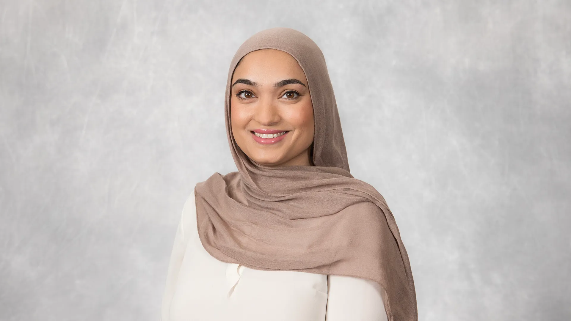 Dr. Mehak Akhter, MD - Mesa, AZ - Internal Medicine