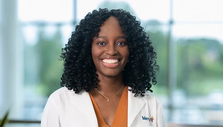 Dr. Adaoma Vera Ngari Egekeze - Chesterfield, MO - Family Medicine