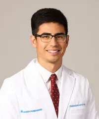 Dr. Naveed Khosraviani, DO - Washington, DC - Internal Medicine