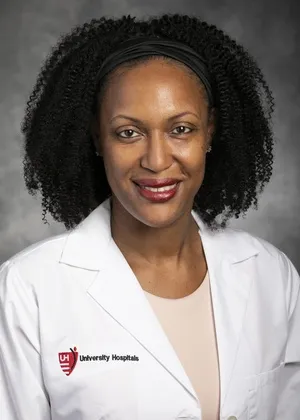 Dr. Cherrica Davis, MD - Willowick, OH - Internal Medicine, Internist/pediatrician