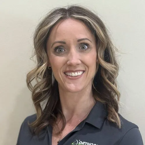 Dr. Adrienne Montgomery - Auburn Hills, MI - Physical Therapy