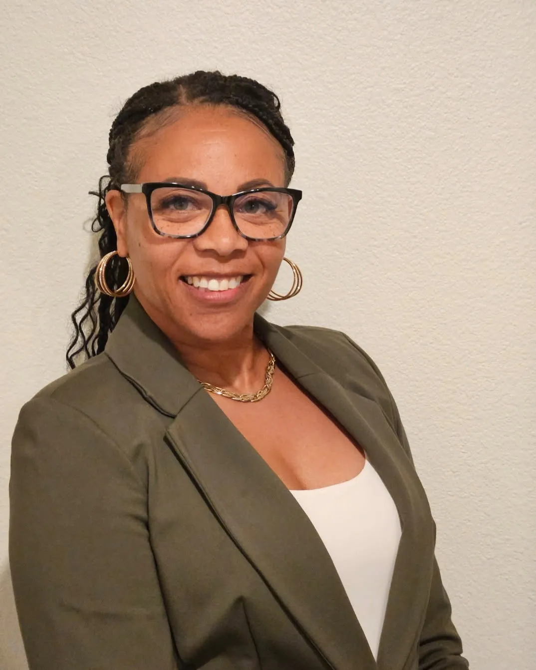Lashay Beatrice Woods - Corona, CA - Mental Health Counseling, Child And Adolescent Psychologist, Psychiatry, Psychologist