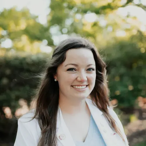 Dr. Chelsea Renee Saffo, DDS - Auburndale, FL - Dentistry, General Dentistry