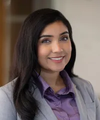 Dr. Navina Mohan, MD - Bronx, NY - Emergency Medicine