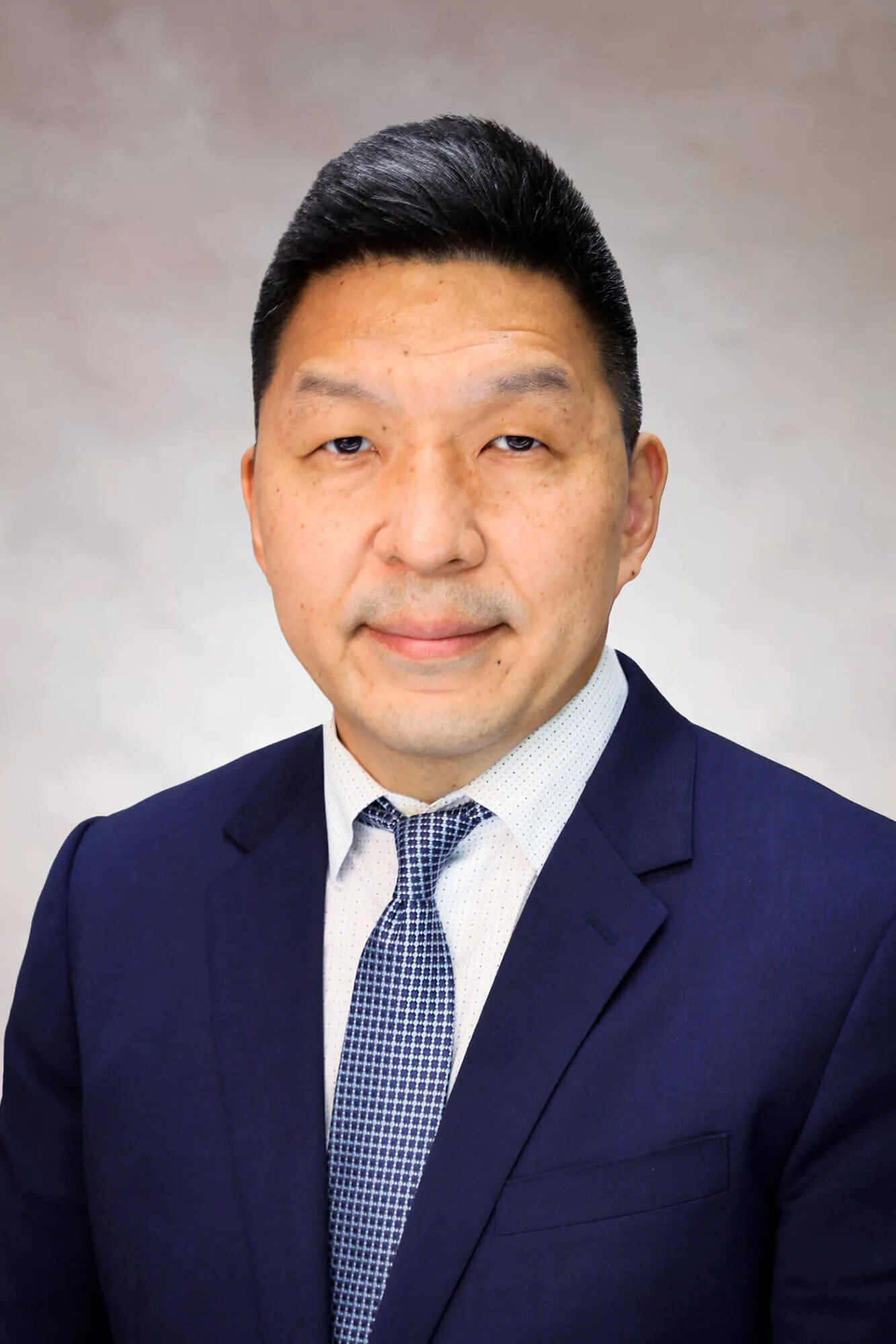 Dr. David H So, MD - Lansing, MI - Orthopedic Surgery