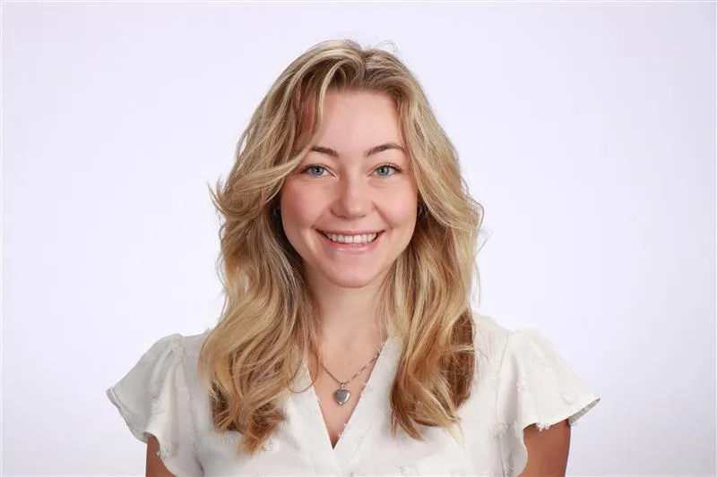 Dr. Lindsey Broadhurst, PSYD - Nashua, NH - Mental Health Counseling, Child And Adolescent Psychologist, Psychiatry, Psychologist