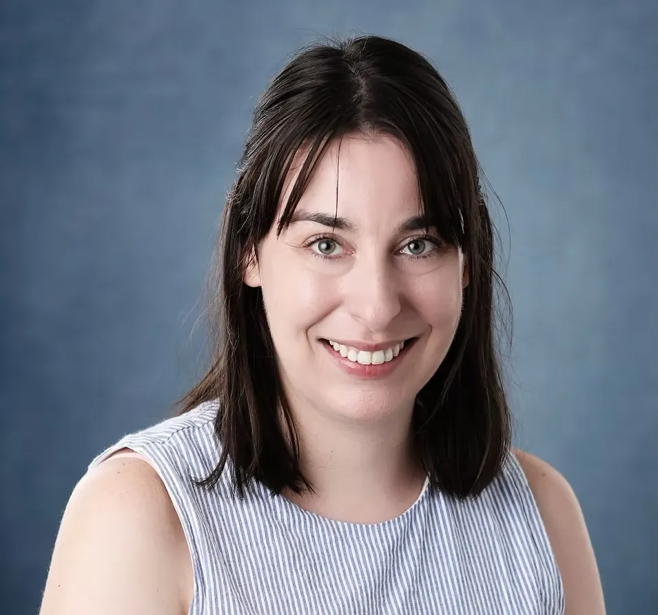 Aylah Sroloff - Brookline, MA - Psychology, Child And Adolescent Psychologist, Mental Health Counseling, Psychologist