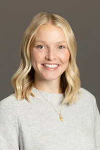 Madison Bartlett, APRN - Prairie Village, KS - Family Medicine