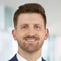 Dr. Andrew Dergan - Omaha, NE - Family Medicine