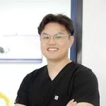 Dr. Nicholas Pham, DDS