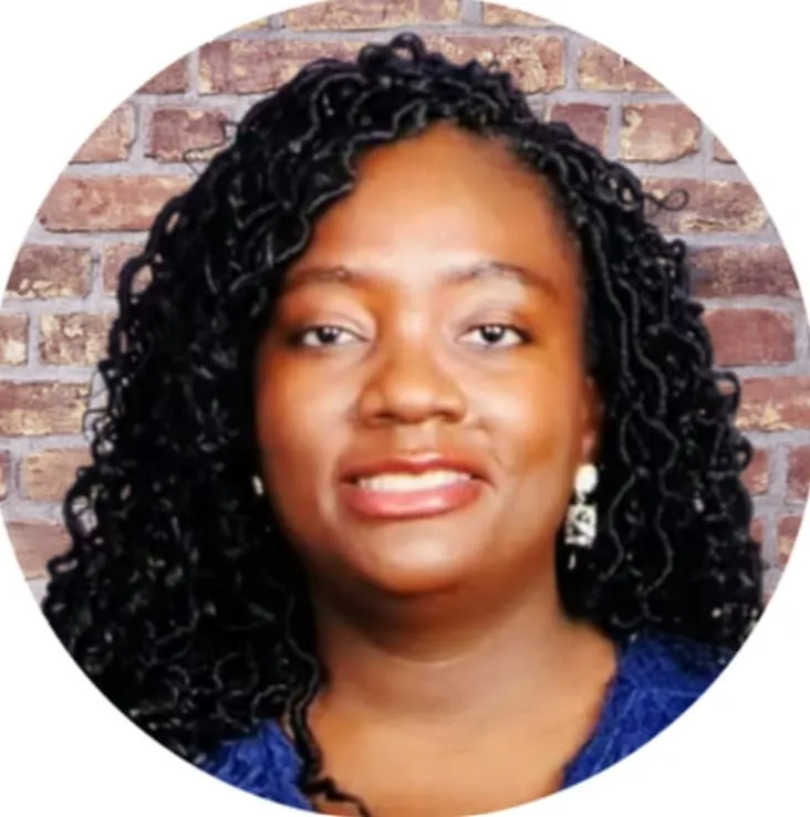 Remi Olorunsola, PMHNP