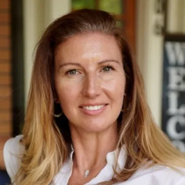 Dr. Katie D Thomas, PT, DPT, DScPT, CLT, CMPT - Carrollton, GA - Physical Therapy, Physical Medicine & Rehabilitation