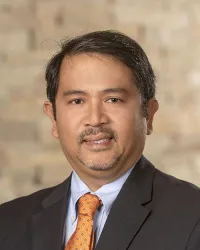 Dr. Armando Philip S. Paez, MD - Springfield, MA - Infectious Disease