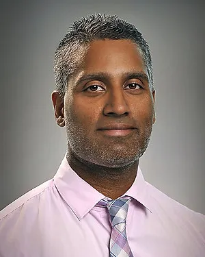 Dr. Saju Abraham, MD - Aurora, IL - Neurology, Neurologist