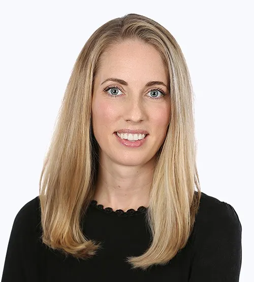 Dr. Kelin Elise Schultz, MD - Edina, MN - Obstetrics & Gynecology