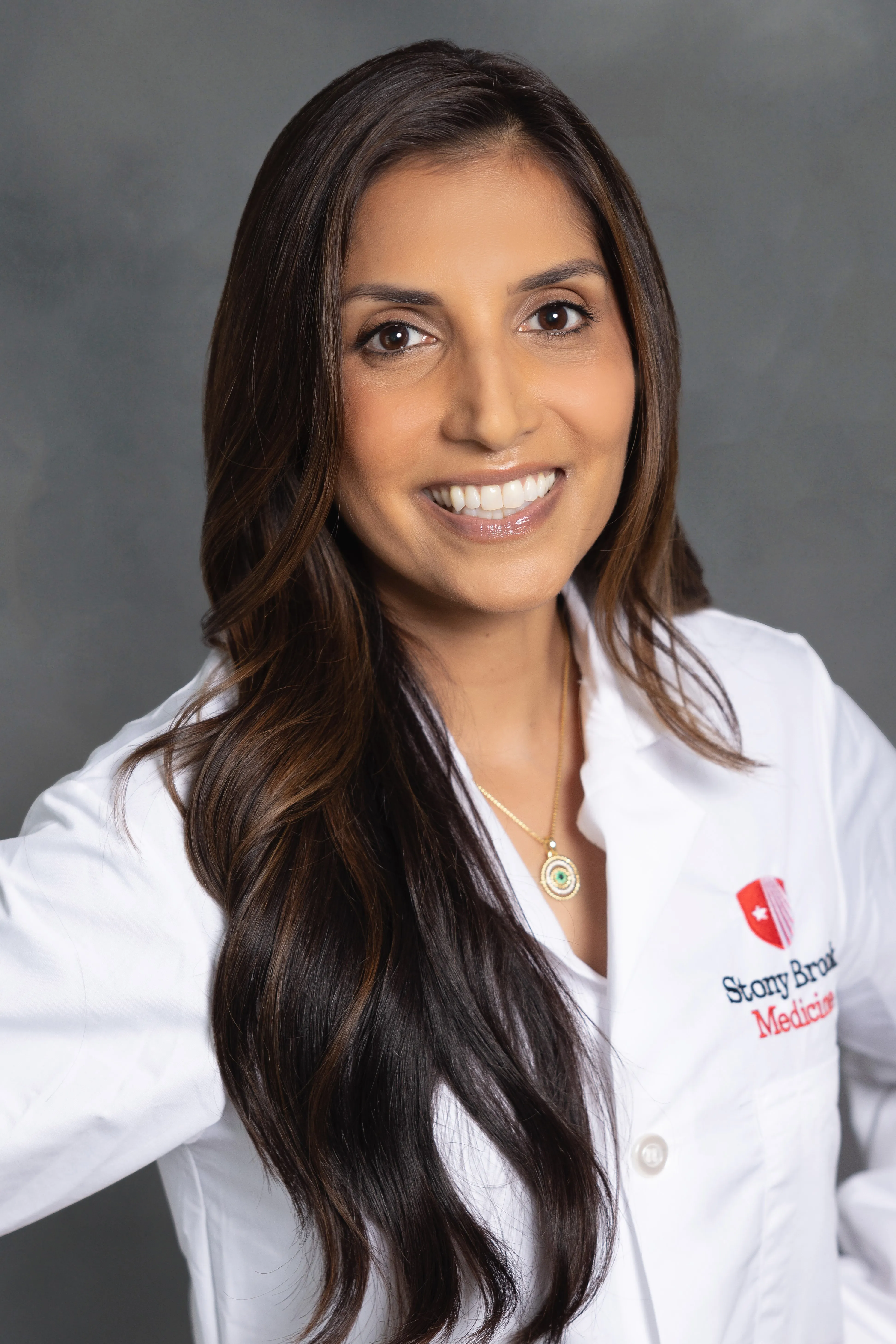 Dr. Gagandeep Gill, MD - Smithtown, NY - Internal Medicine