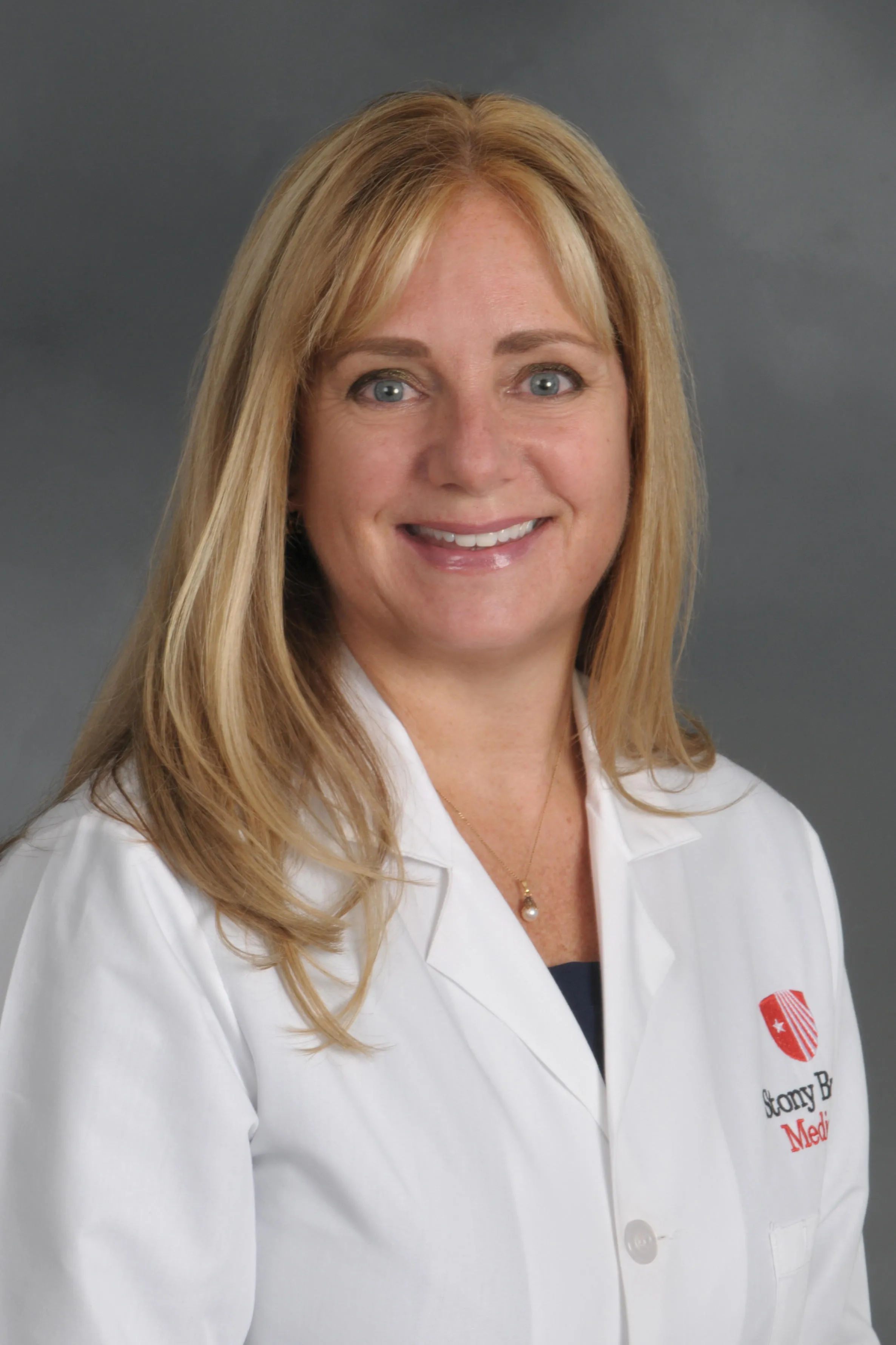 Dr. Teresa A Habacker, MD - Lake Grove, NY - Orthopedic Surgery, General Orthopedics, Hand Surgeon