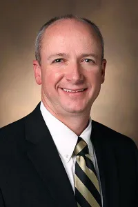 Dr. Robert Warne Fitch, MD - Nashville, TN - Family Medicine, Orthopedic Surgery, Sports Medicine